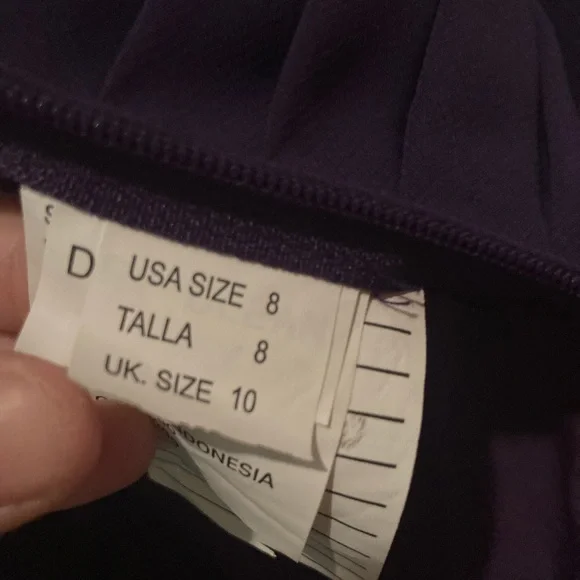 Mori Lee bridesmaid dress, size 8, purple, never worn, - Picture 4 of 6